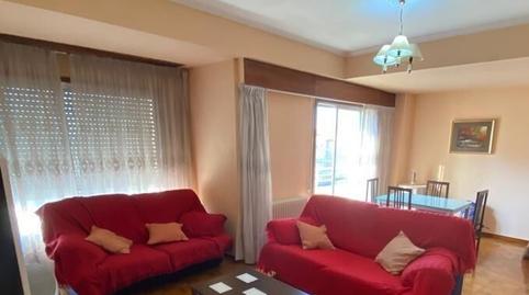 Foto 2 de Piso en venta en A Carballeira, Ourense Capital
