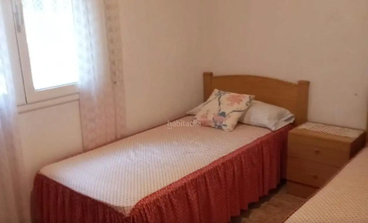 Bedroom of Houses for sale in El Vendrell  with Heating, Private garden and Terrace