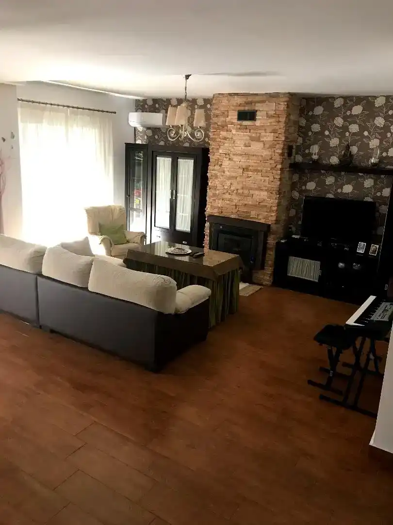 Sala d'estar de Dúplex en venda en Tocina amb Aire condicionat, Traster i Moblat