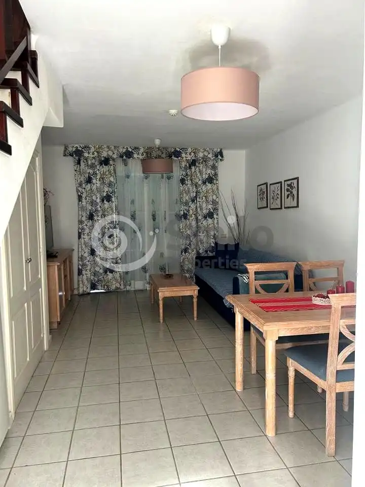 Sala de estar de Dúplex de alquiler en Arona con Terraza, Amueblado y Piscina comunitaria
