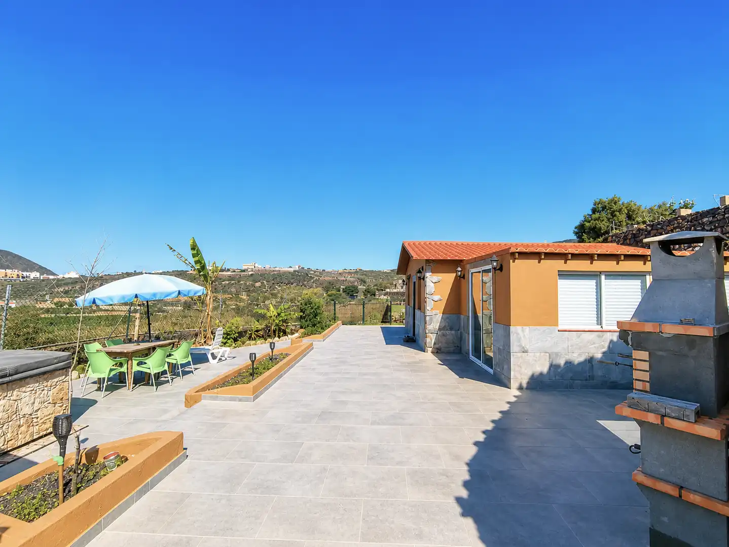 Terrassa de Finca rústica en venda en San Miguel de Abona amb Aire condicionat, Calefacció i Jardí privat