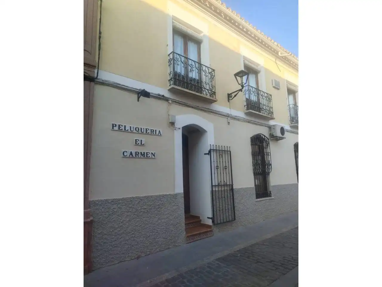 Local comercial de lloguer a Calle Virgen del Carmen