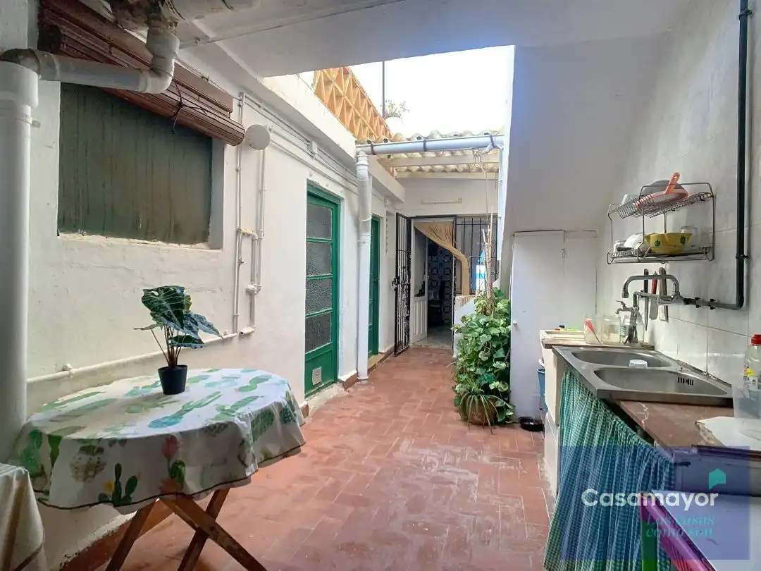 Exterior view of Houses for sale in El Campello  with Terrace and Storage room