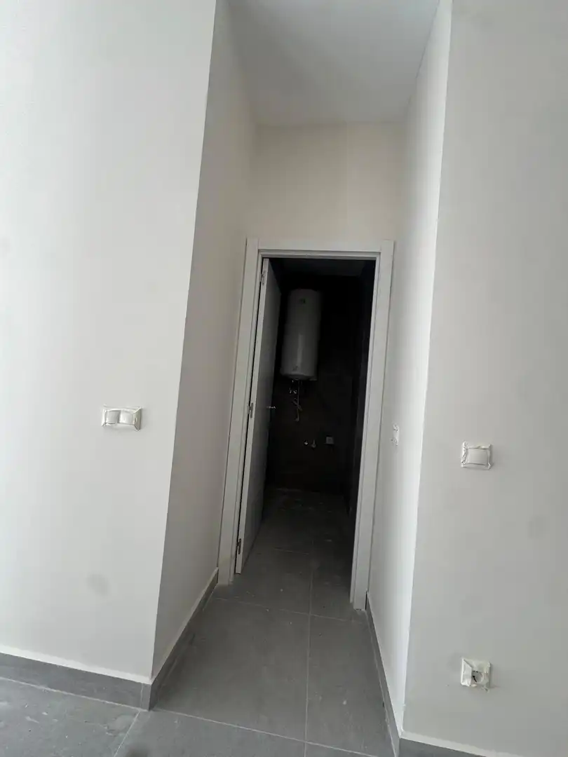 Ground floor for sale in Loeches  with Heating