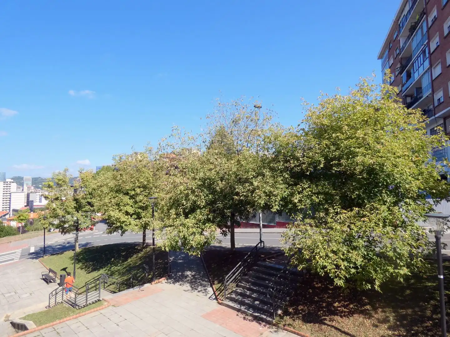 Vista exterior de Apartament en venda en Bilbao  amb Calefacció, Parquet i Traster