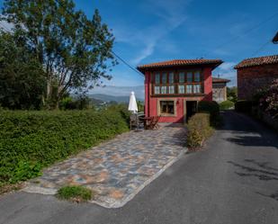 Vista exterior de Casa o xalet en venda en Villaviciosa amb Calefacció i Terrassa