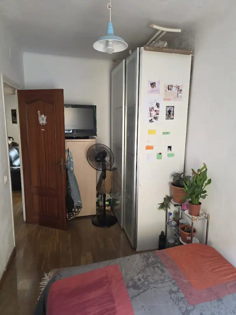 Schlafzimmer von Wohnung zum Verkauf in Santa Coloma de Gramenet