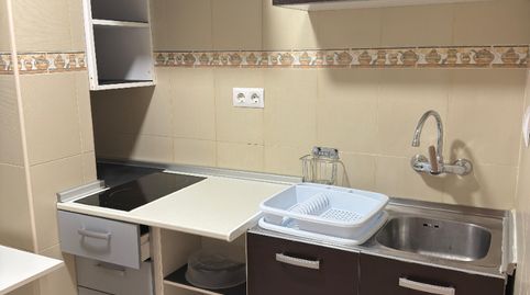Foto 3 de Apartamento de alquiler en Calle Cardenal Mendoza, Centro - Sagrario, Granada Capital
