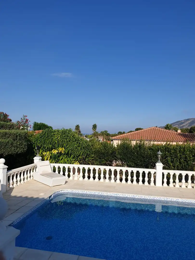 Terrasse von Haus oder Chalet zum Verkauf in L'Alfàs del Pi mit Klimaanlage, Privatgarten und Terrasse