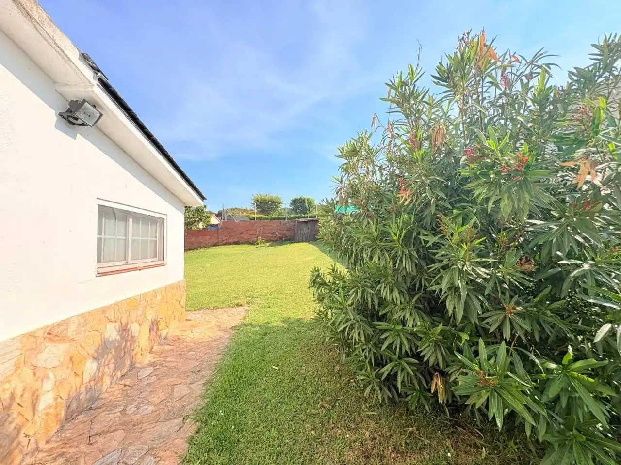 Garden of Houses for sale in Caldes de Malavella  with Air Conditioner, Heating and Private garden