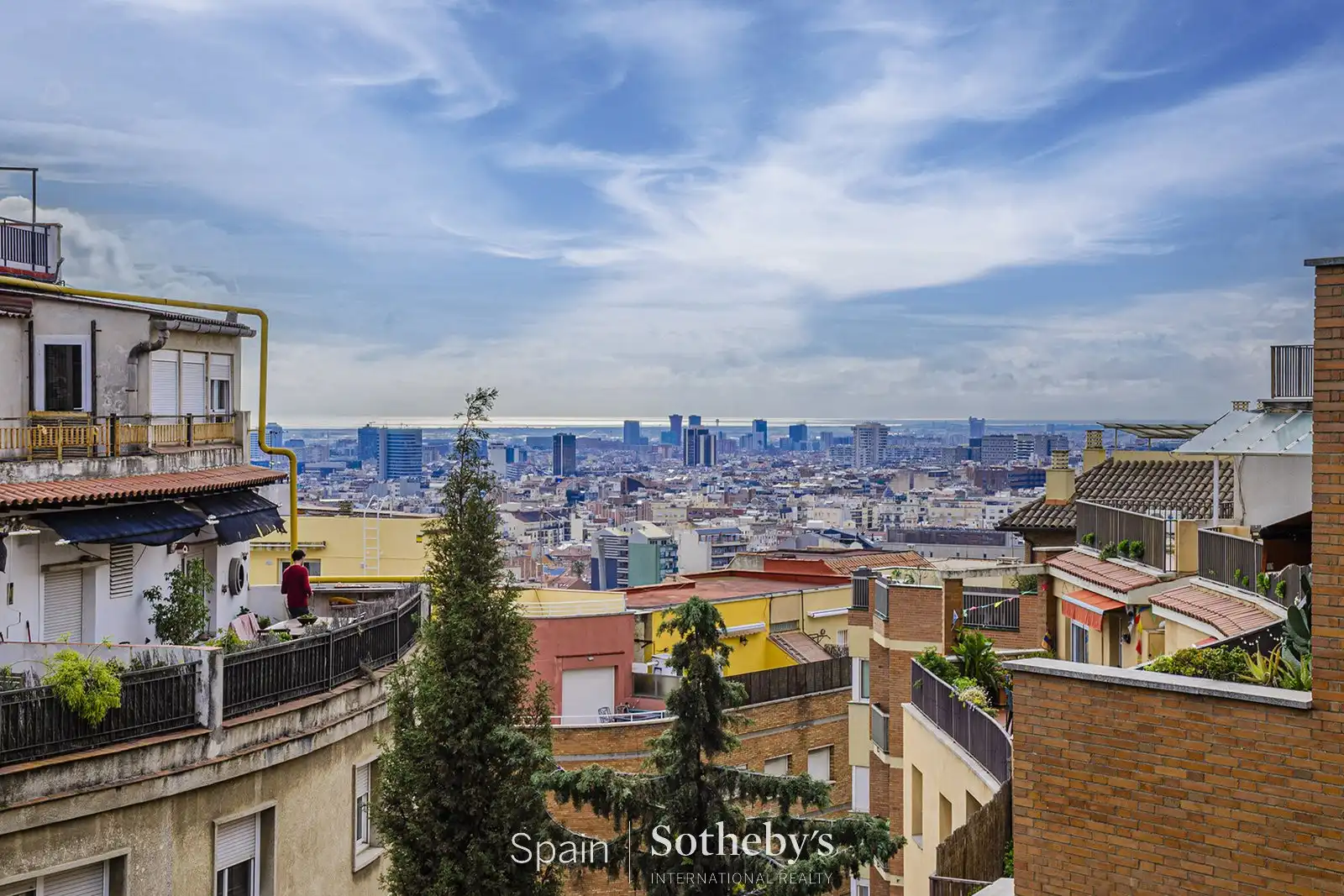 Vista exterior de Casa o xalet en venda en Barcelona amb Aire condicionat, Calefacció i Jardí privat