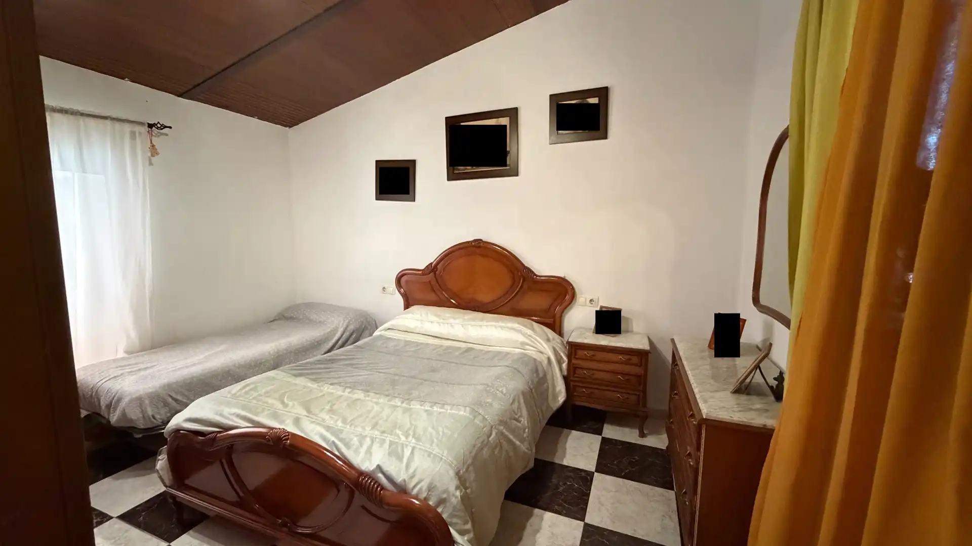 Habitación de Casa o chalet en venta en Úbeda con Aire acondicionado, Terraza y Balcón