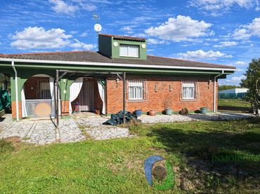Detached house with pool for sale in Lugar Botoa