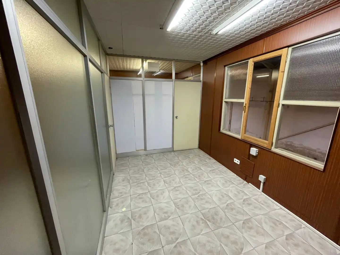 Industrial buildings for rent in Esparreguera