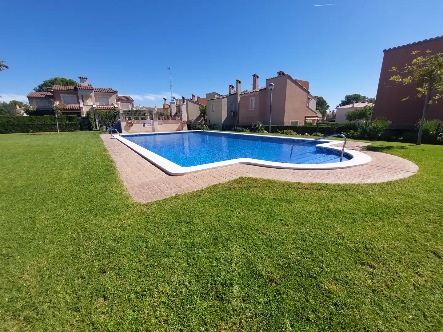 Casa a schiera con terrazza in vendita a Carrer de Mont-Roig de Sió 42, imagen 3
