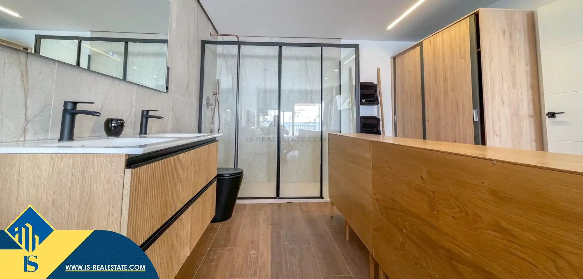 Baño de Casa o chalet en venta en Torrevieja con Terraza, Trastero y Piscina