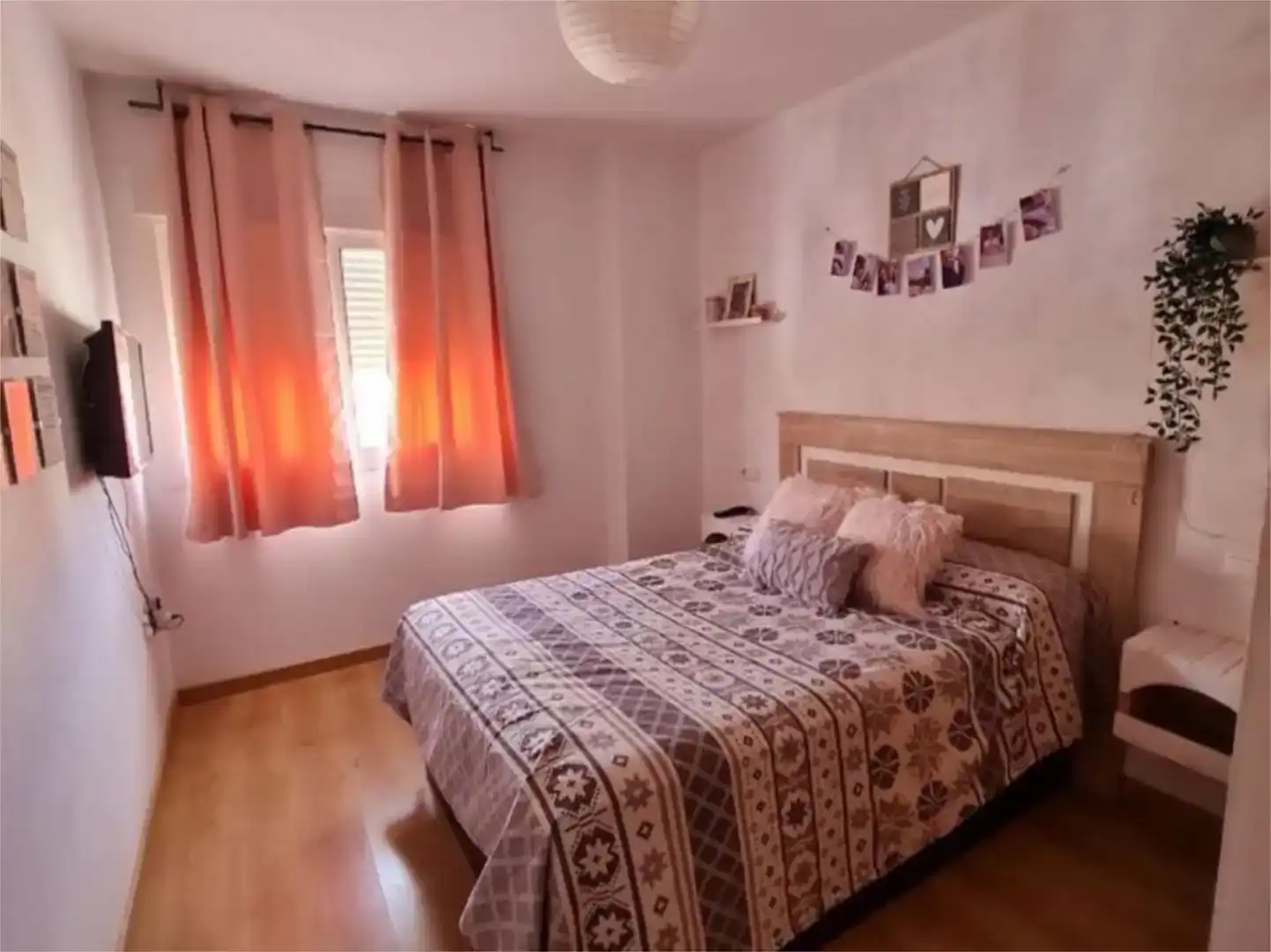 Habitación de Piso en venta en Riogordo con Aire acondicionado, Parquet y Microondas
