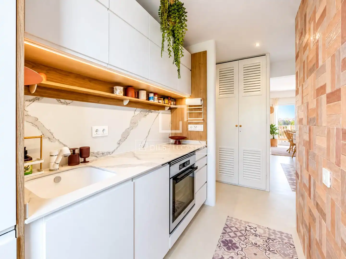 Penthouse with terrace for sale in Centre, imagen 3