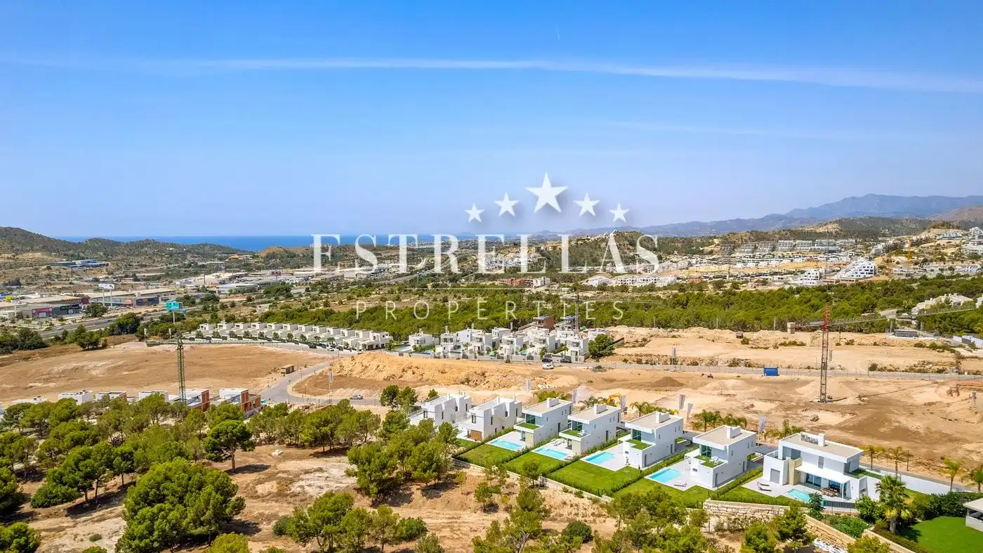 Chalet con piscina en venta en Golf Bahía, imagen 56