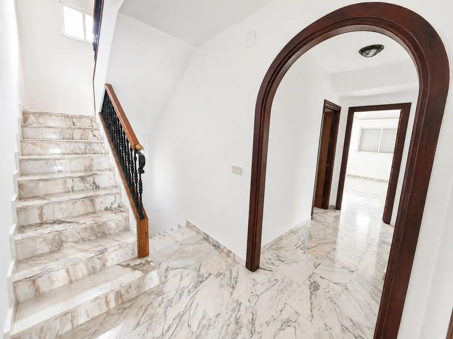 Villa con terrazza in vendita a Calle Iregua, imagen 3