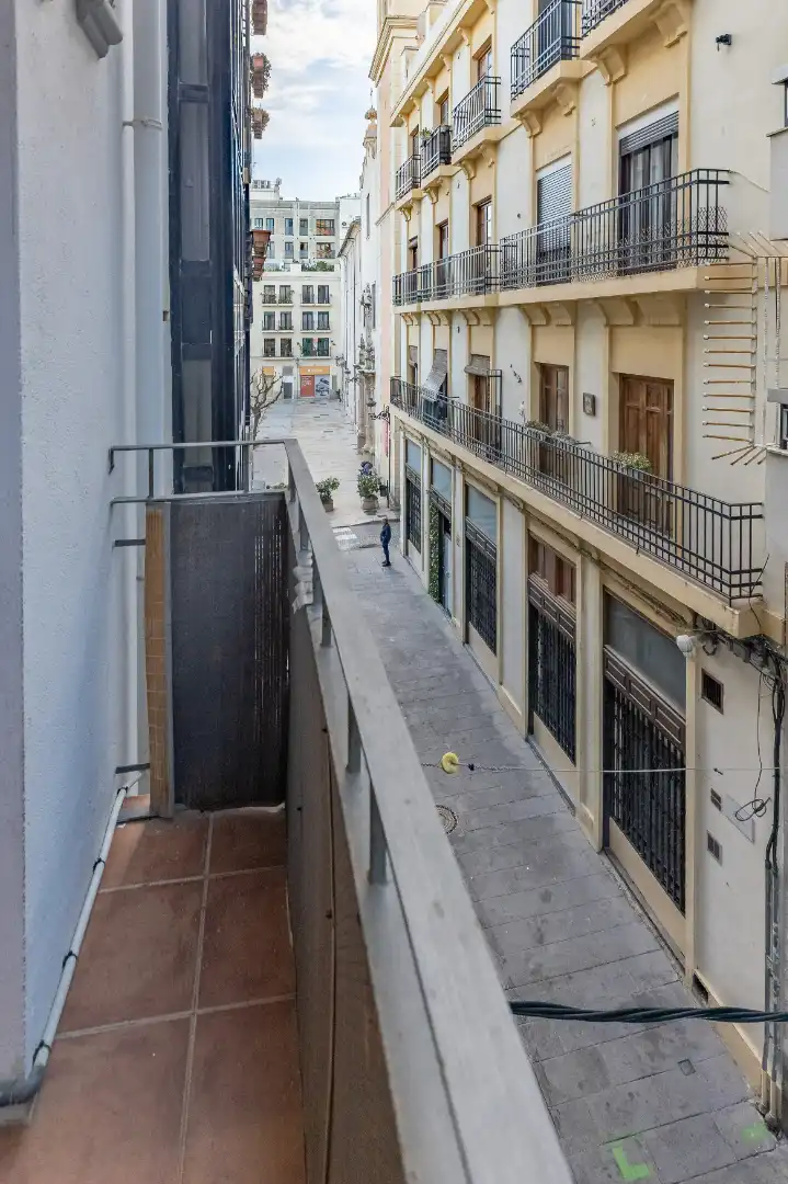 Außenansicht von Wohnungen zur Miete in Valencia mit Klimaanlage, Heizung und Möbliert