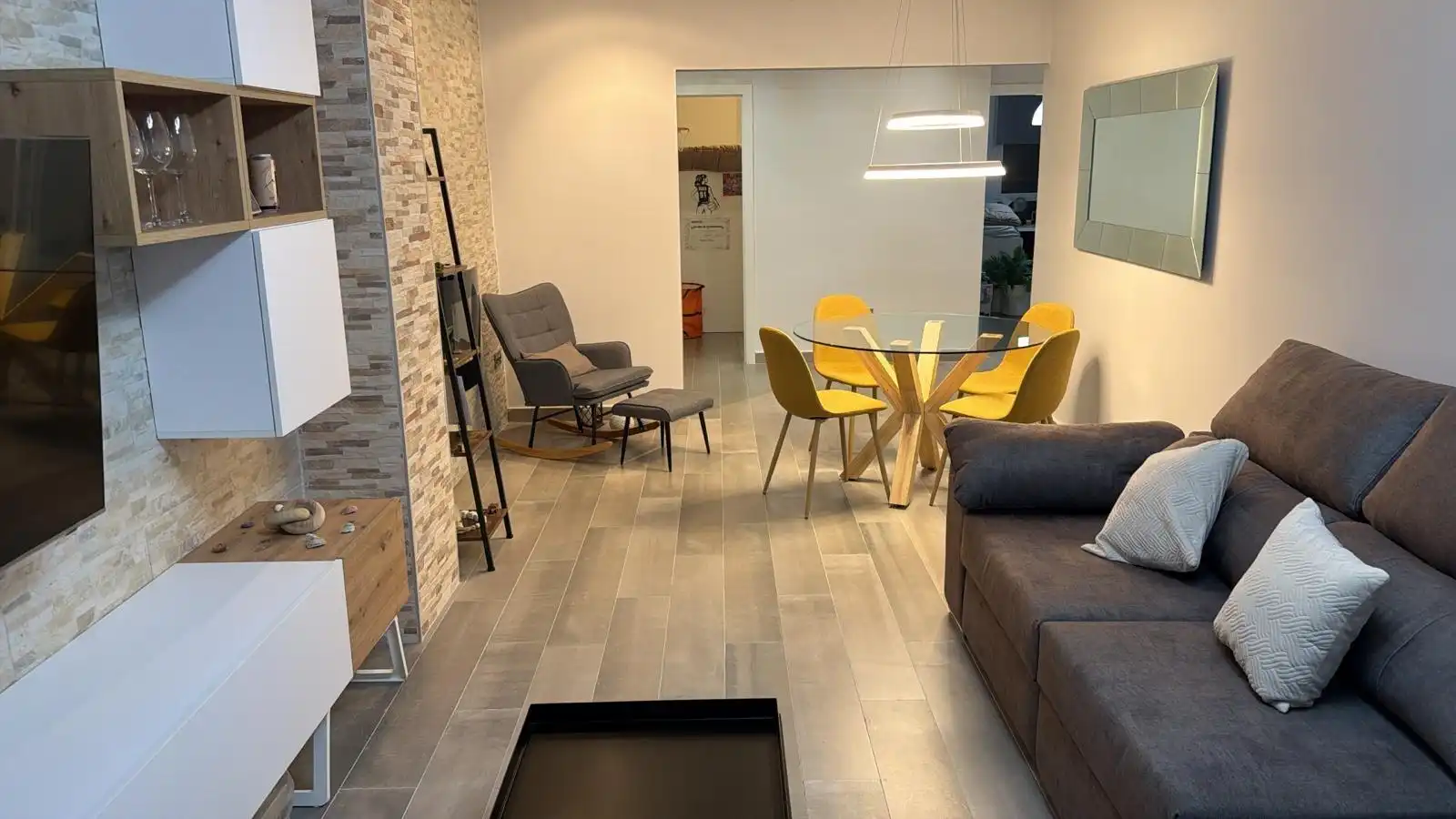 Wohnzimmer von Erdgeschoss zum Verkauf in Benetússer mit Klimaanlage, Terrasse und Abstellraum