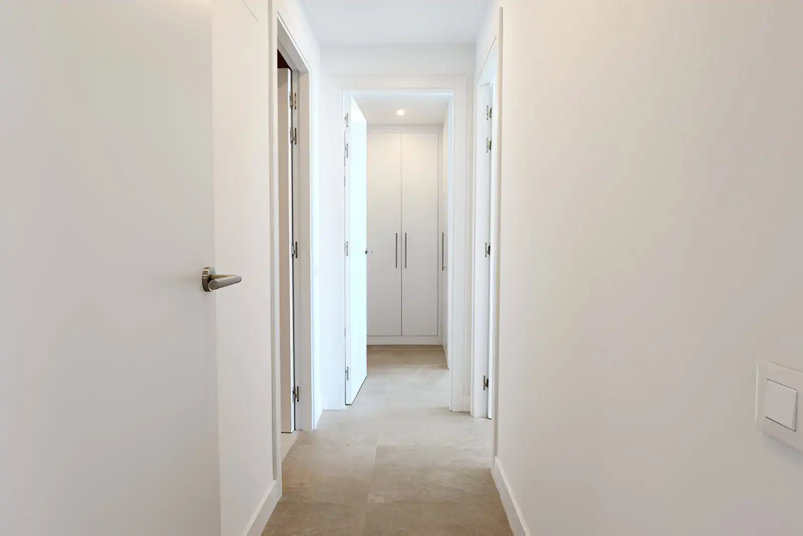 Apartamento con piscina en venta en Estepona Pueblo, imagen 10