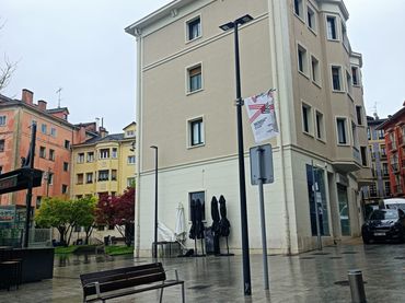 Flat with lift for sale in Fueros Kalea