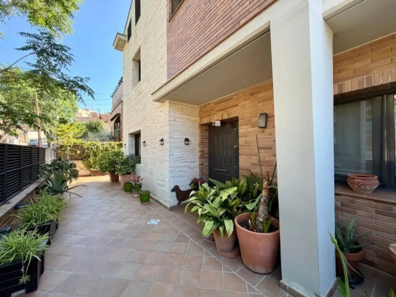 Vista exterior de Casa o chalet en venta en Sant Quirze del Vallès con Aire acondicionado, Calefacción y Jardín privado