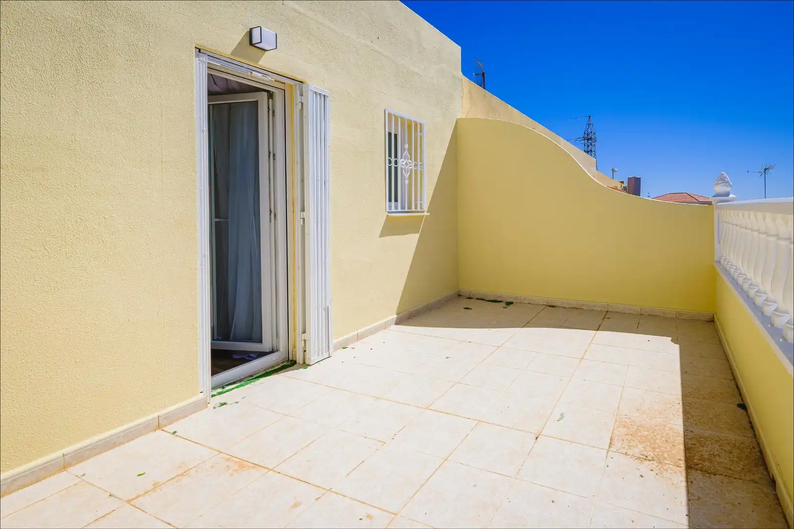 Terraza de Casa adosada en venta en Orihuela con Aire acondicionado, Calefacción y Jardín privado