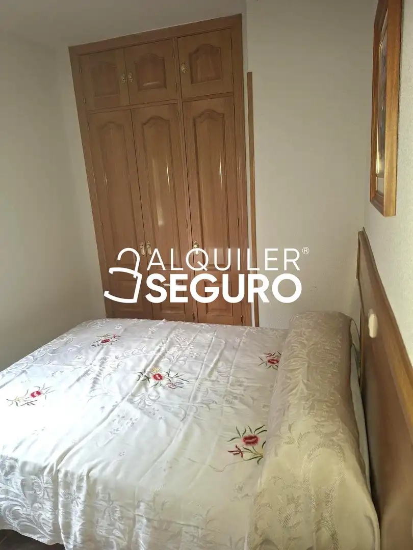 Bedroom of Flat for rent in El Berrueco  with Heating and Furnished
