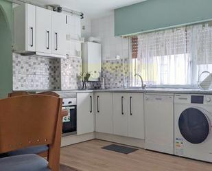 Kitchen of Flat to rent in Castro-Urdiales