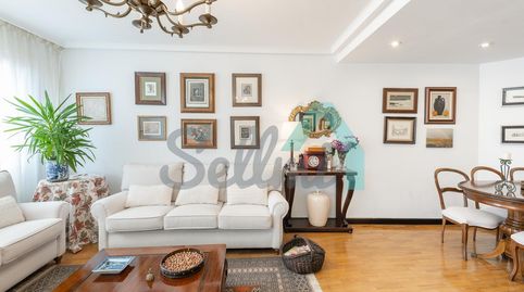 Foto 4 von Maisonette zum Verkauf in Vázquez de Mella, Vallobín, Oviedo
