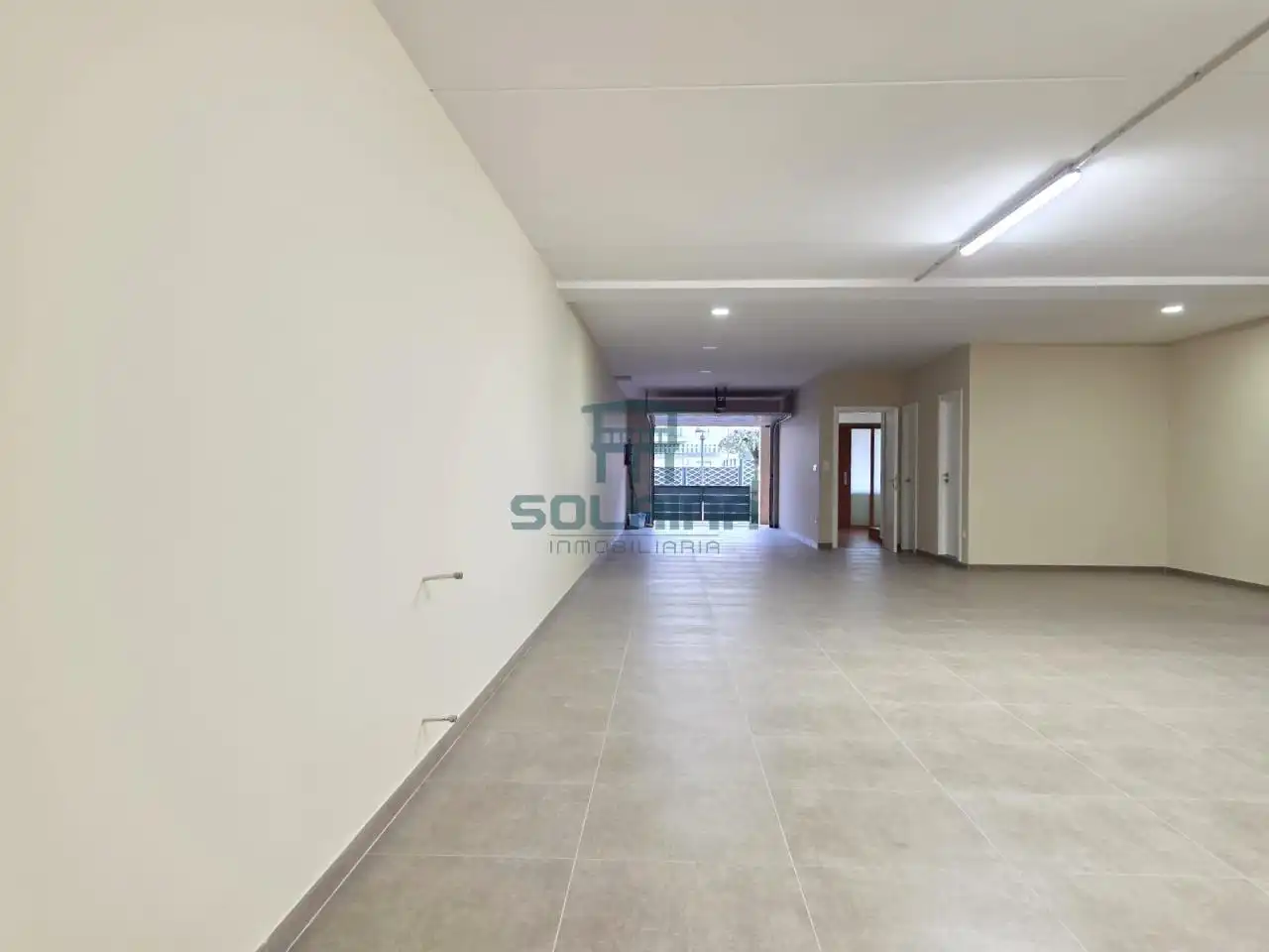Casa adosada en venda en Ourense Capital  amb Calefacció, Jardí privat i Terrassa