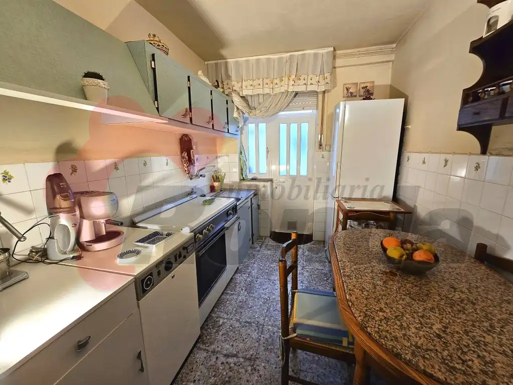 Cocina de Casa adosada en venta en Lugo