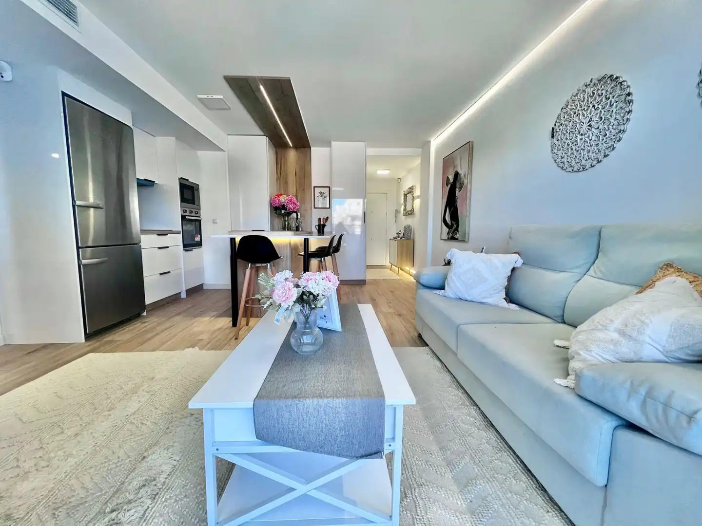 Apartment with pool for sale in Playa del Acequión, Náufragos y Rocío del Mar, imagen 11