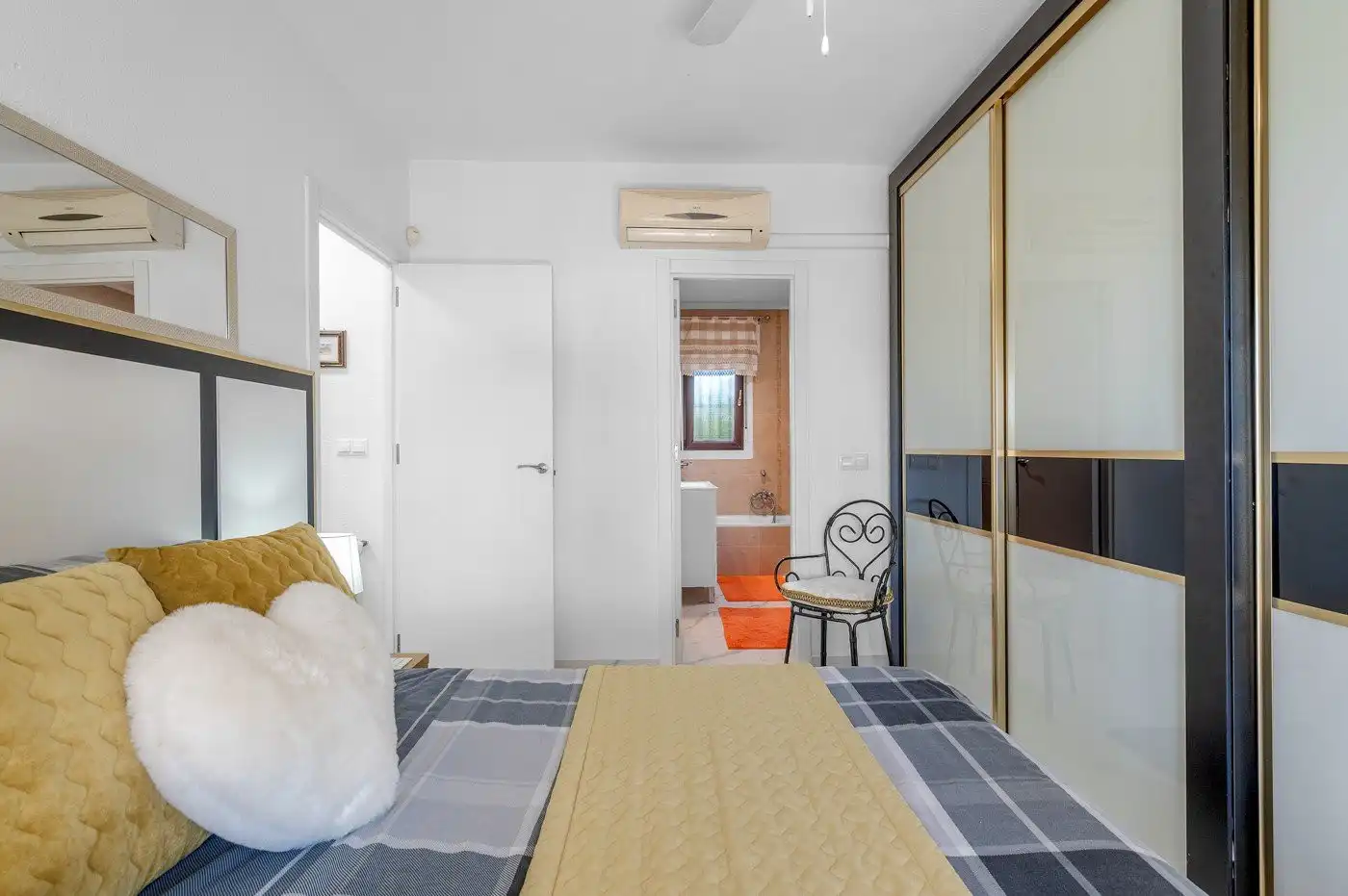 Habitación de Casa o chalet en venta en Callosa de Segura con Calefacción, Jardín privado y Terraza