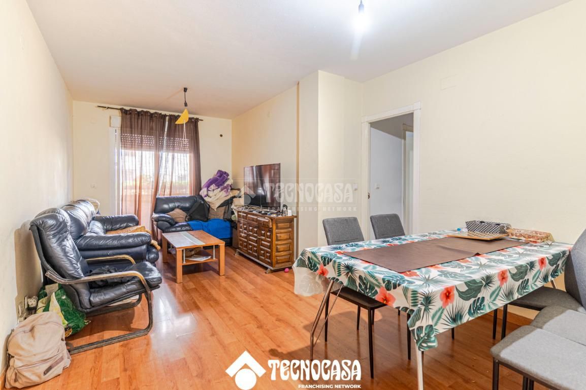 Flat for sale in Almanjáyar