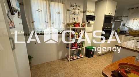 Foto 5 de Casa adosada en venda a Cerros de Montequinto, Sevilla