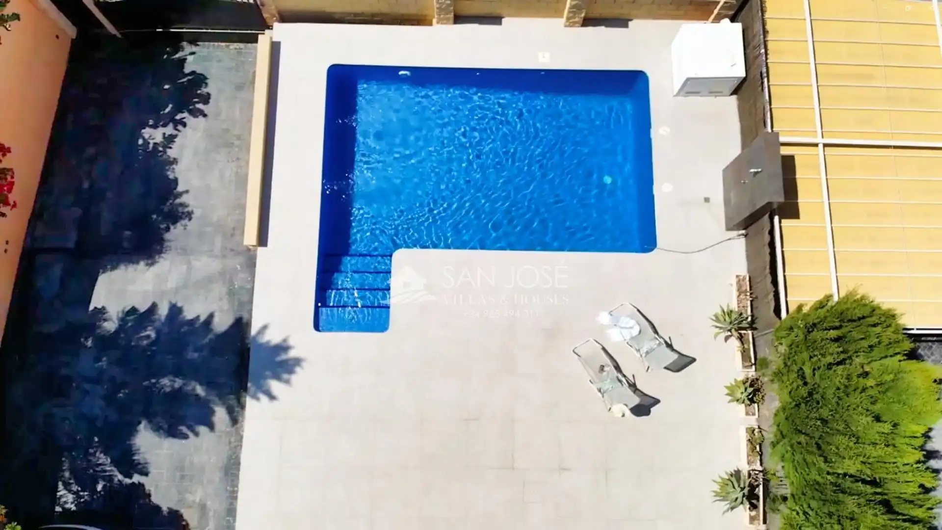 Swimming pool of Houses for sale in Aspe  with Air Conditioner, Heating and Private garden