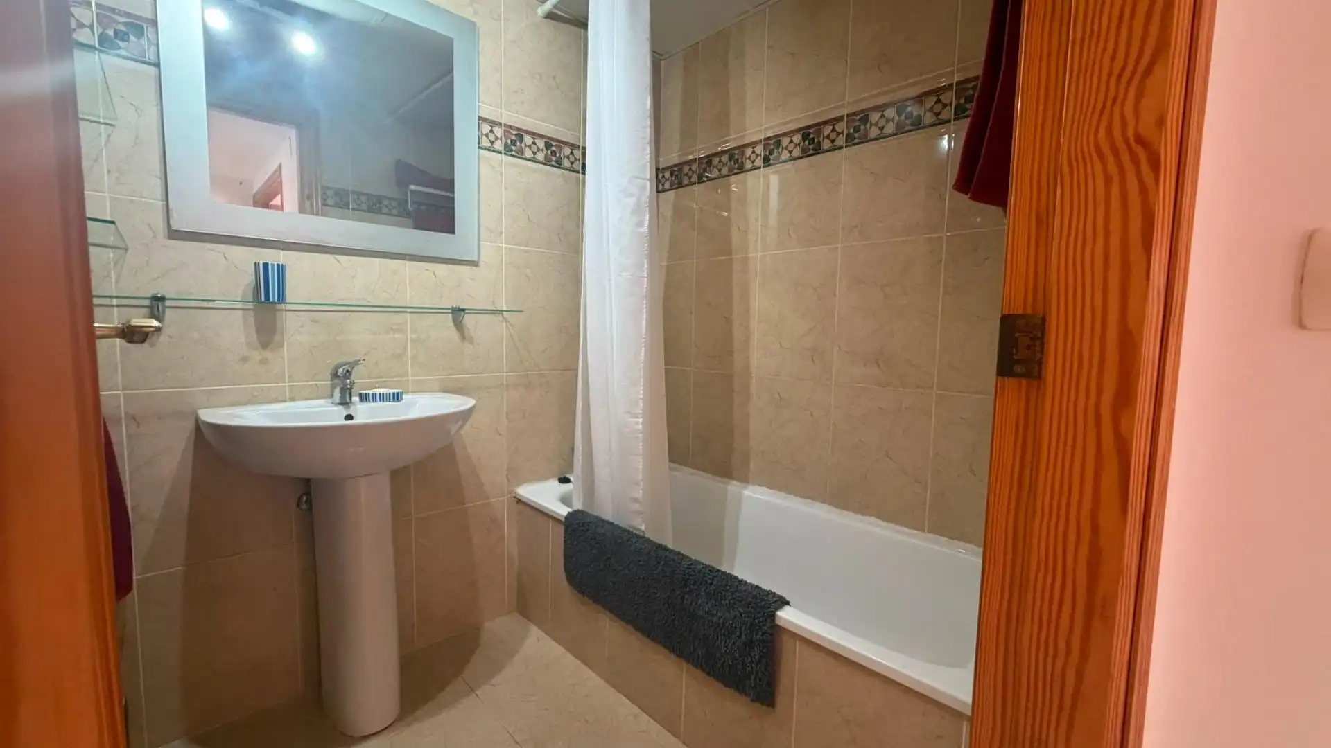 Badezimmer von Wohnungen zur Miete in Chilches / Xilxes mit Terrasse und Möbliert