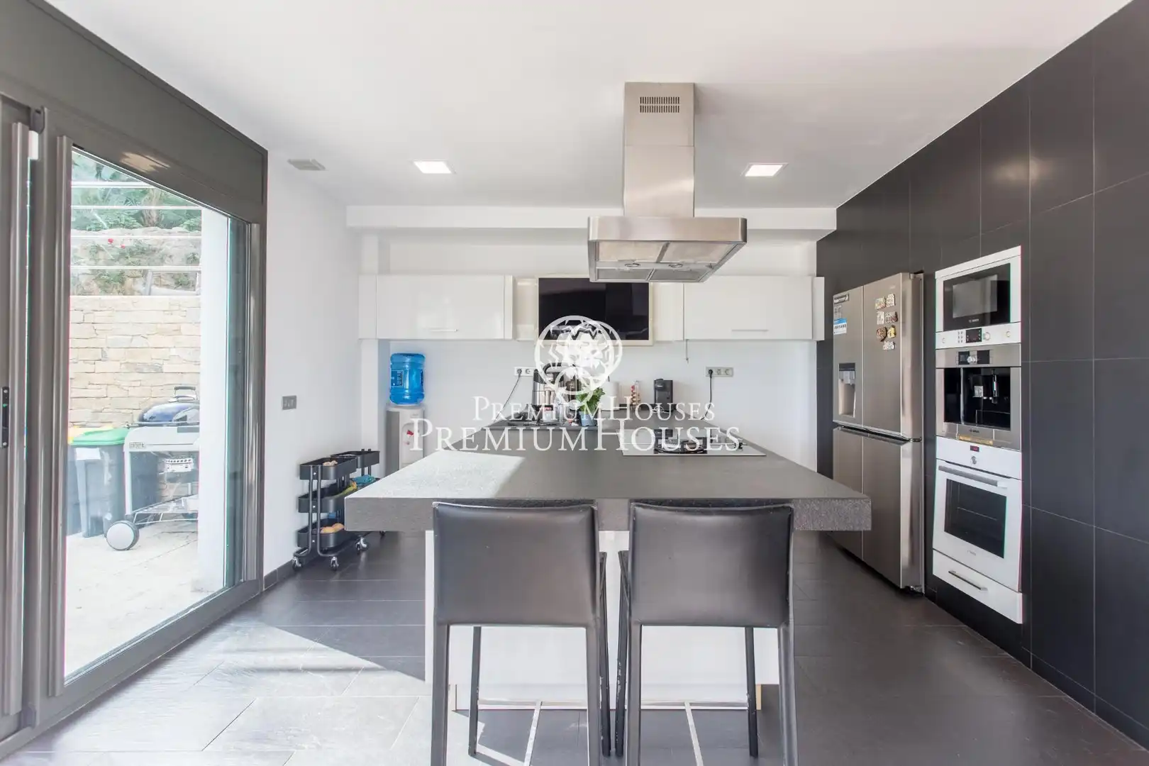 Kitchen of Houses for sale in Sant Andreu de Llavaneres  with Heating, Private garden and Parquet flooring
