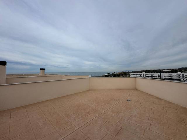 Ático en Venta en Almayate