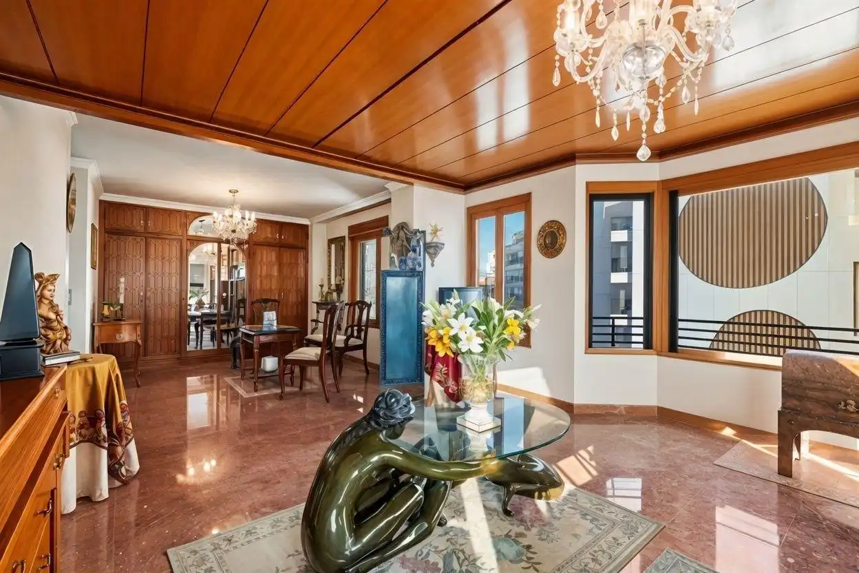 Flat for sale in Avenida ALMERIA, Playa Levante