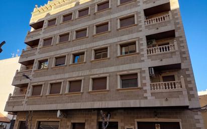 Vista exterior de Apartament en venda en Torrevieja amb Aire condicionat, Calefacció i Balcó