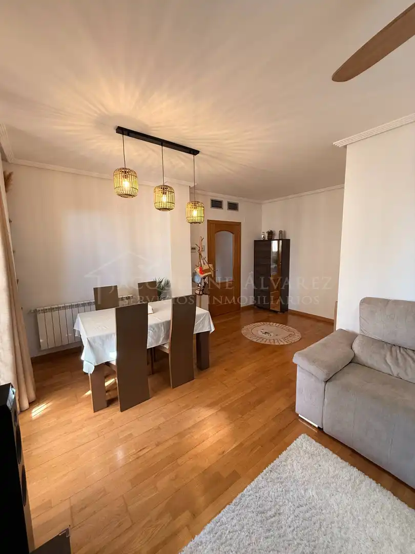 Sala de estar de Ático en venta en Parla con Aire acondicionado, Calefacción y Terraza