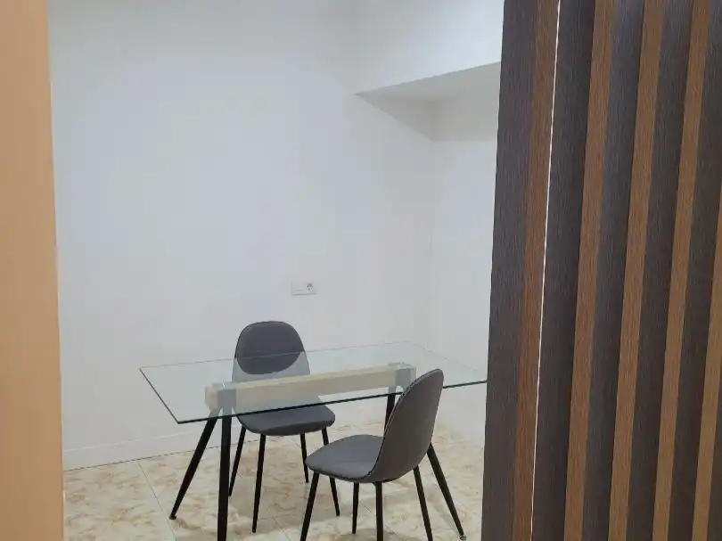 Esszimmer von Büro zur Miete in Santa Lucía de Tirajana mit Möbliert und Internet