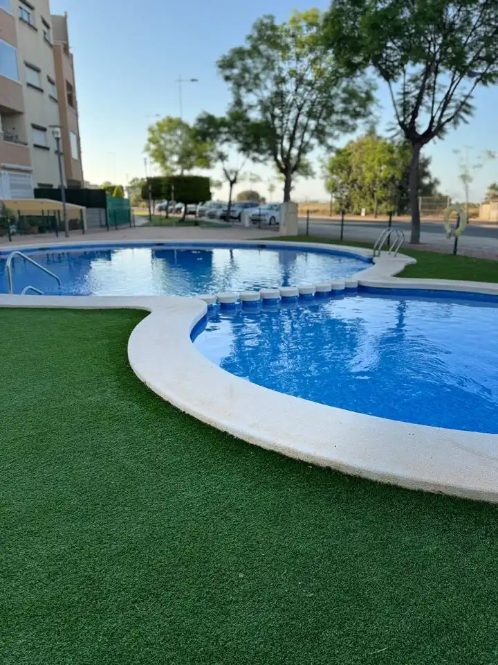 Schwimmbecken von Wohnung zum Verkauf in Murcia mit Klimaanlage, Terrasse und Möbliert