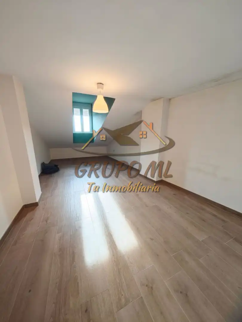 Maisonette zur Miete in Rus