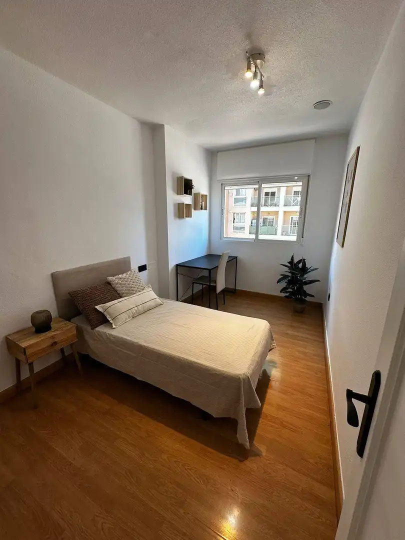 Schlafzimmer von Wohnungen zum Verkauf in Murcia mit Klimaanlage, Abstellraum und Möbliert